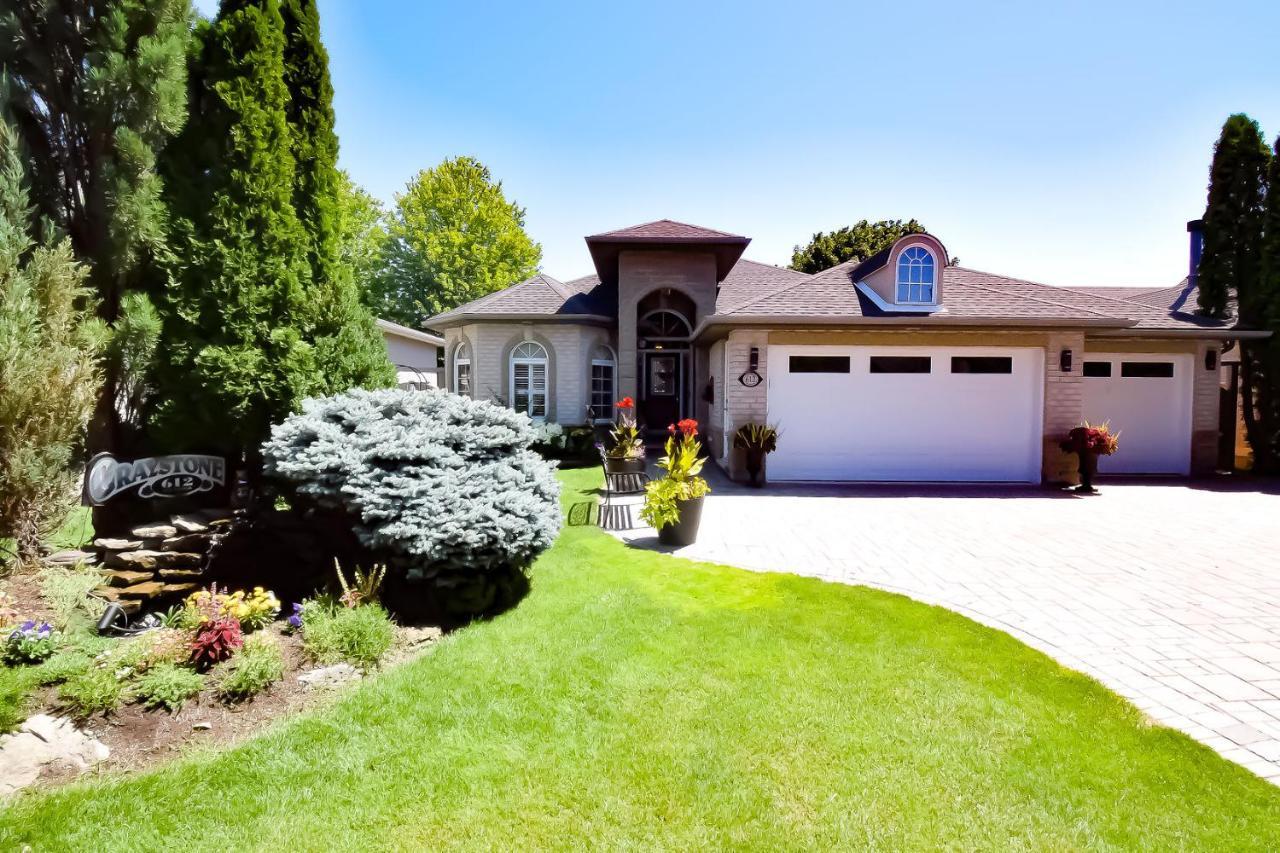 Graystone Bed & Breakfast Bed & Breakfast Niagara-on-the-Lake Exterior photo