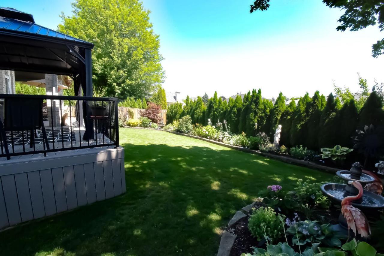 Graystone Bed & Breakfast Bed & Breakfast Niagara-on-the-Lake Exterior photo